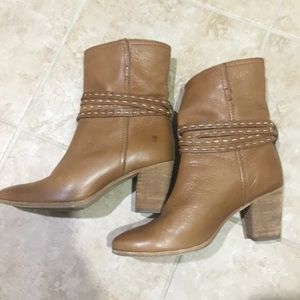Frye Tan Midcalf Leather Boots